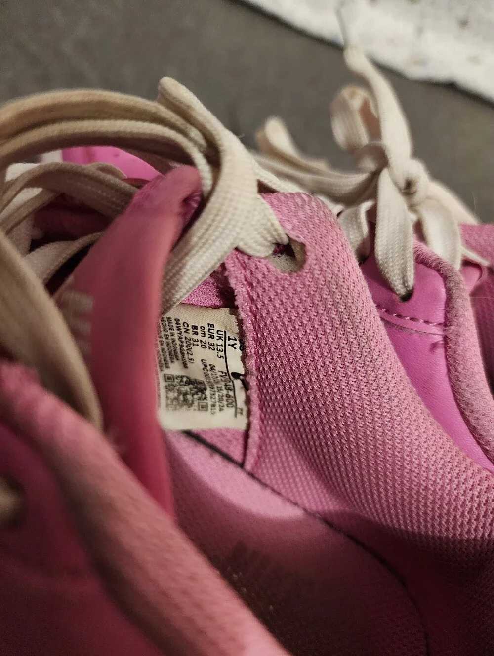 Girls NIKE AIR Pink Sz 1